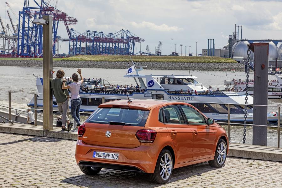  Volkswagen Polo 2017 года  (WW) (фото 18 из 29)